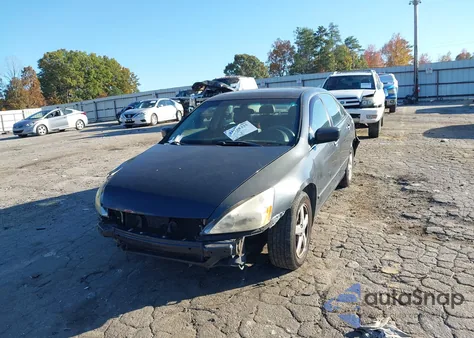 2004 Honda Accord 2.4 Ex из США, поврежденный, VIN 1HGCM56854A134743